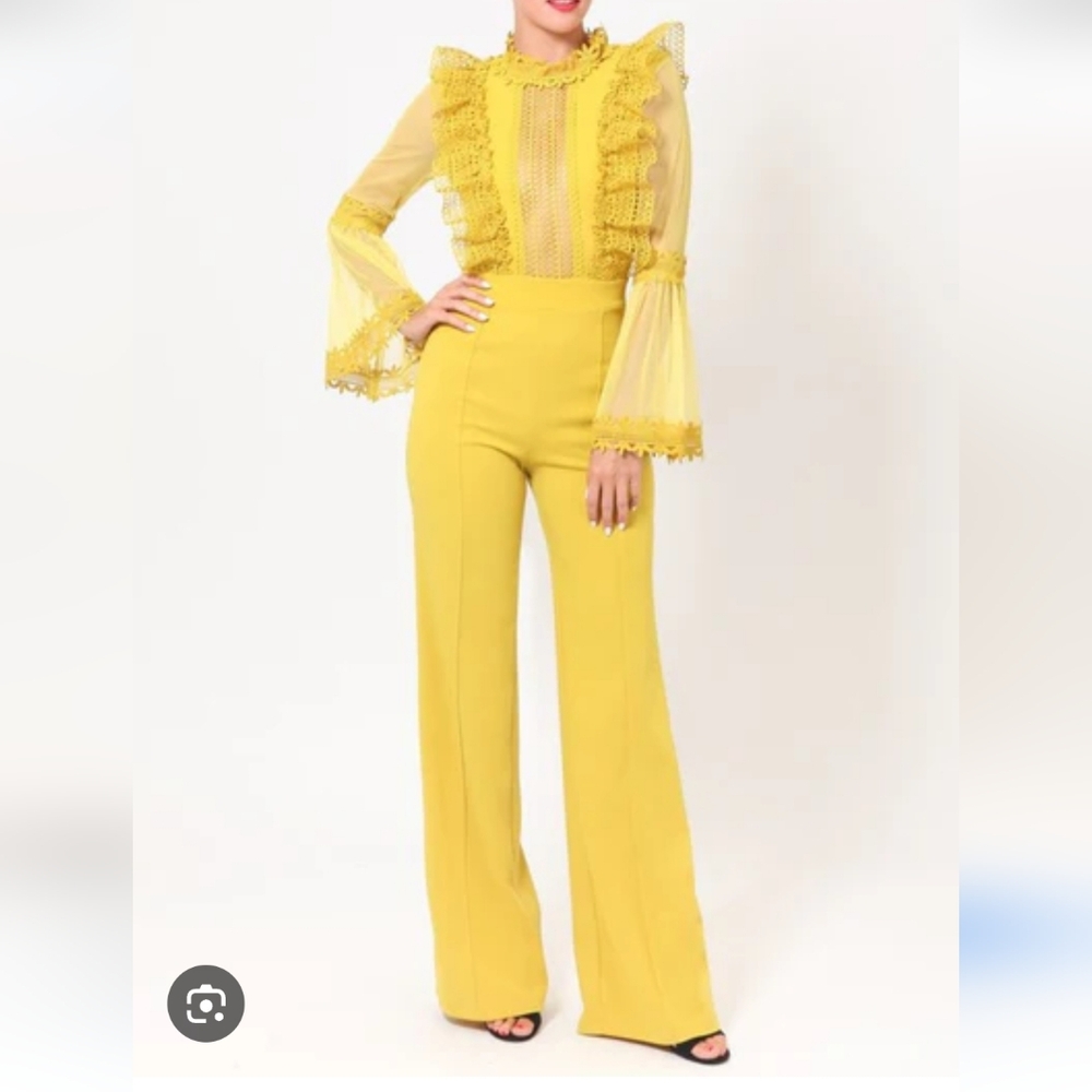 Valentine Crochet Ruffle and Bell Sleeve Jumpsuit Size Large Elegant Romantic - Picture 2 of 14